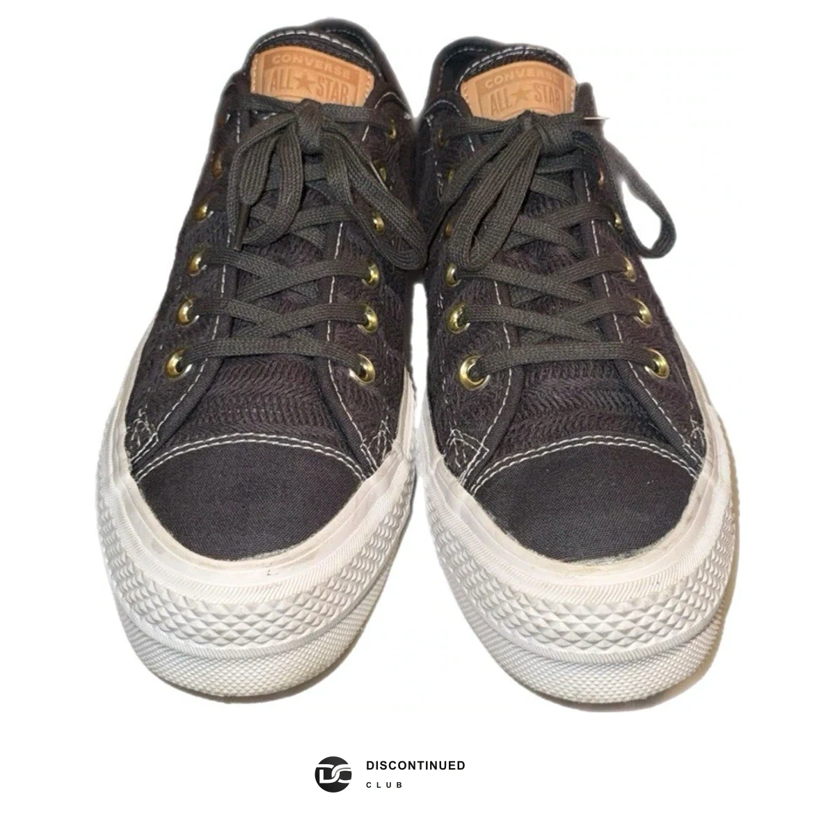 Converse Chuck Taylor Lift Ox Women's Shoes Size 6 previously sold by Discontinued Club